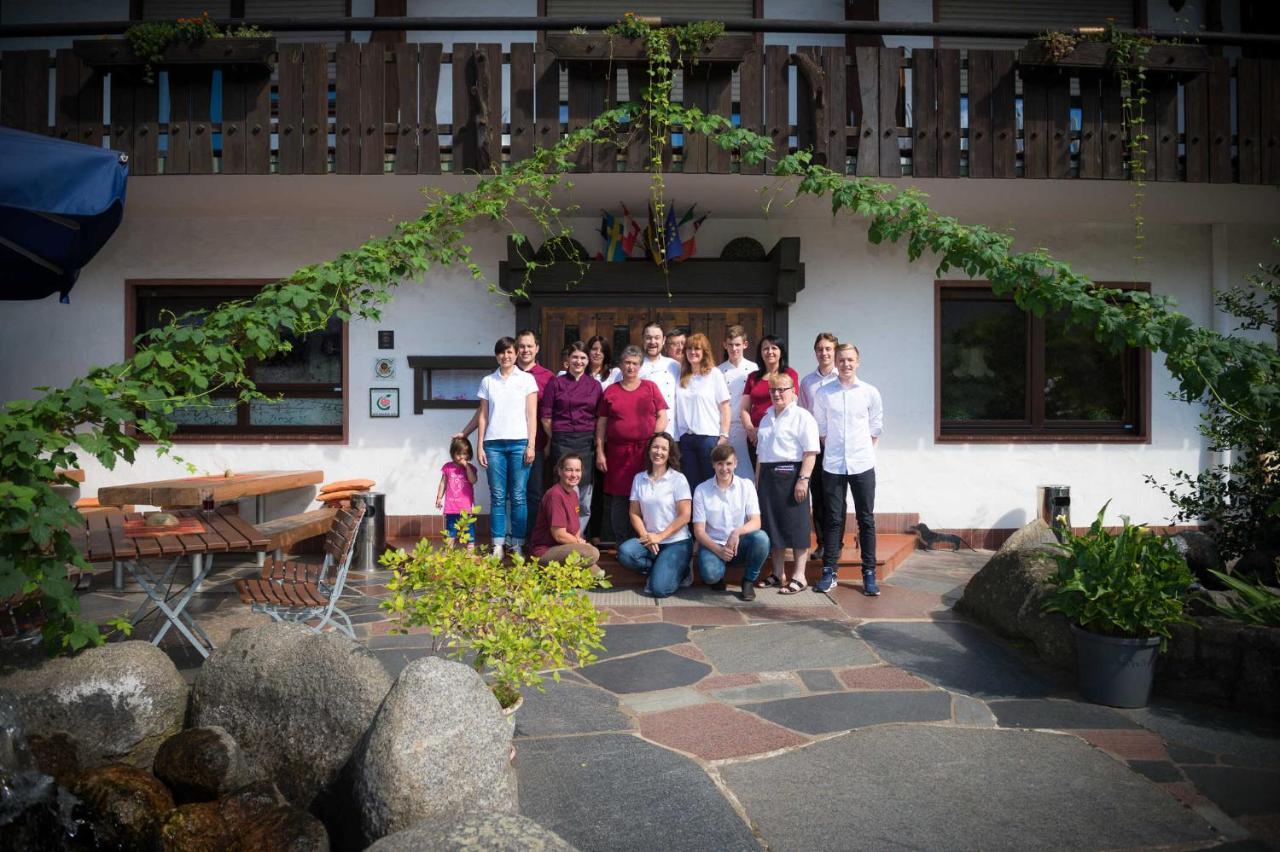 Landgasthof Brunnenwirt _Zum Meenz Fischbachtal Buitenkant foto